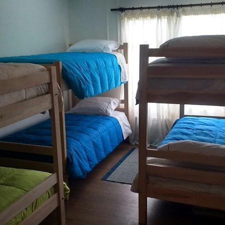Hostel Sierra Baguales ปวยร์โตนาตาเลส ภายนอก รูปภาพ